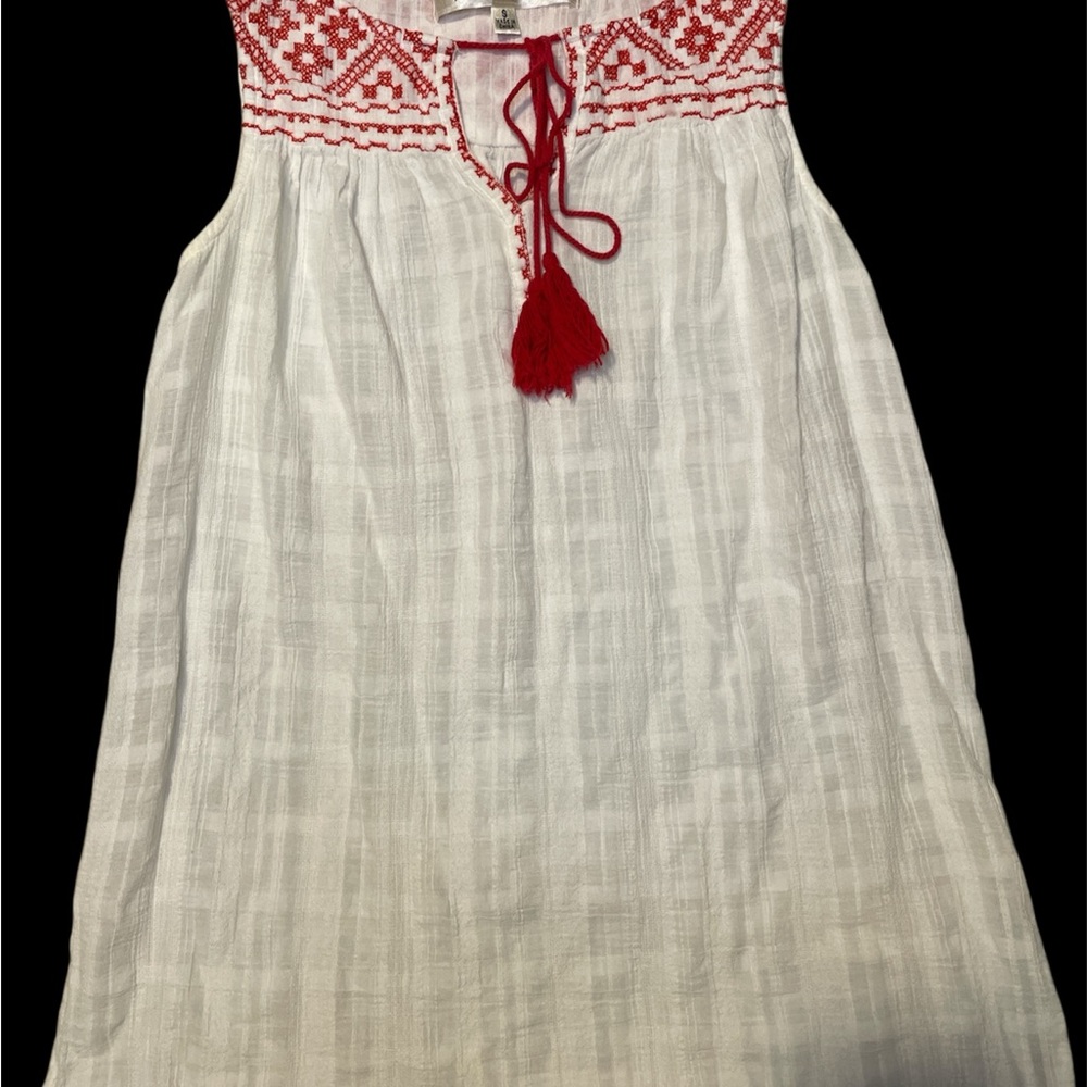 Max Studio white and red patriotic top